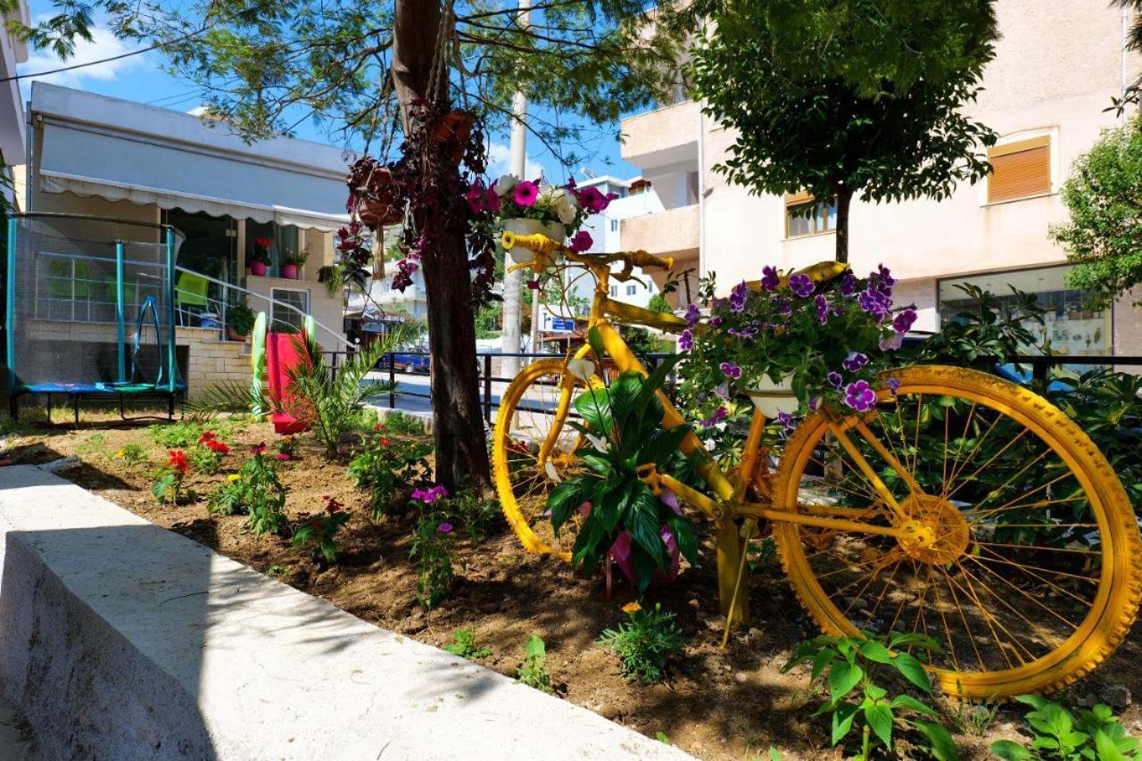 Hotel Eden Sarande Exterior photo