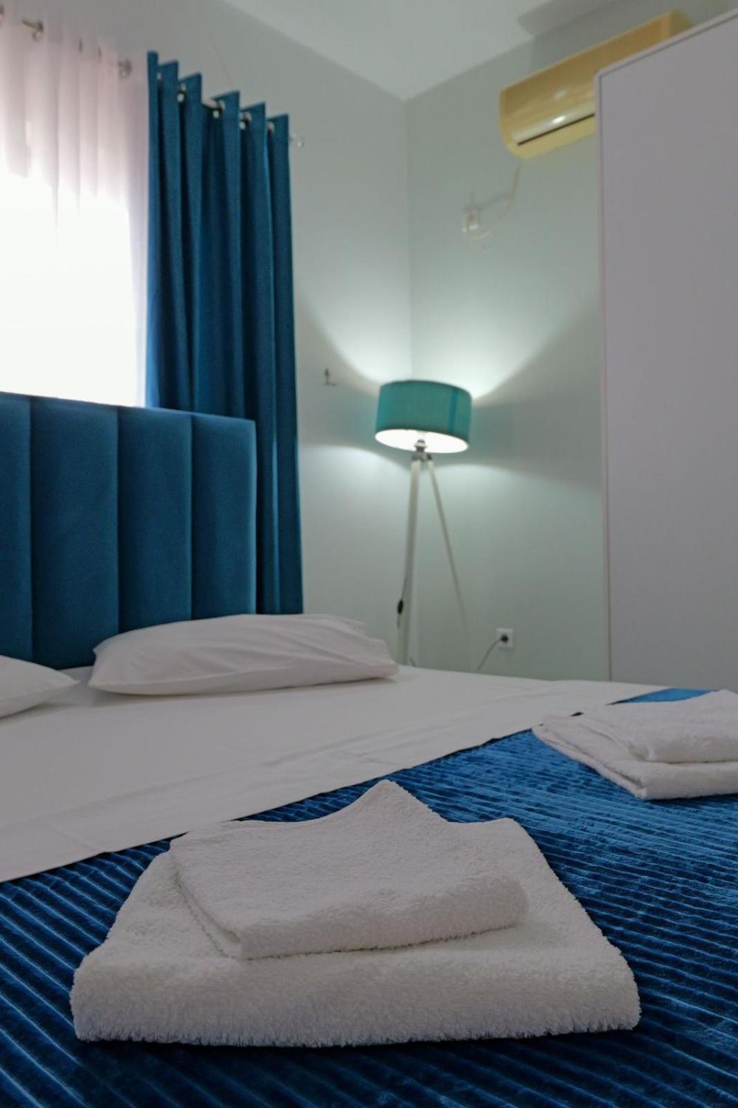 Hotel Eden Sarande Exterior photo