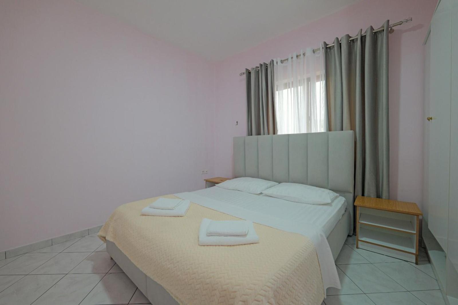 Hotel Eden Sarande Exterior photo