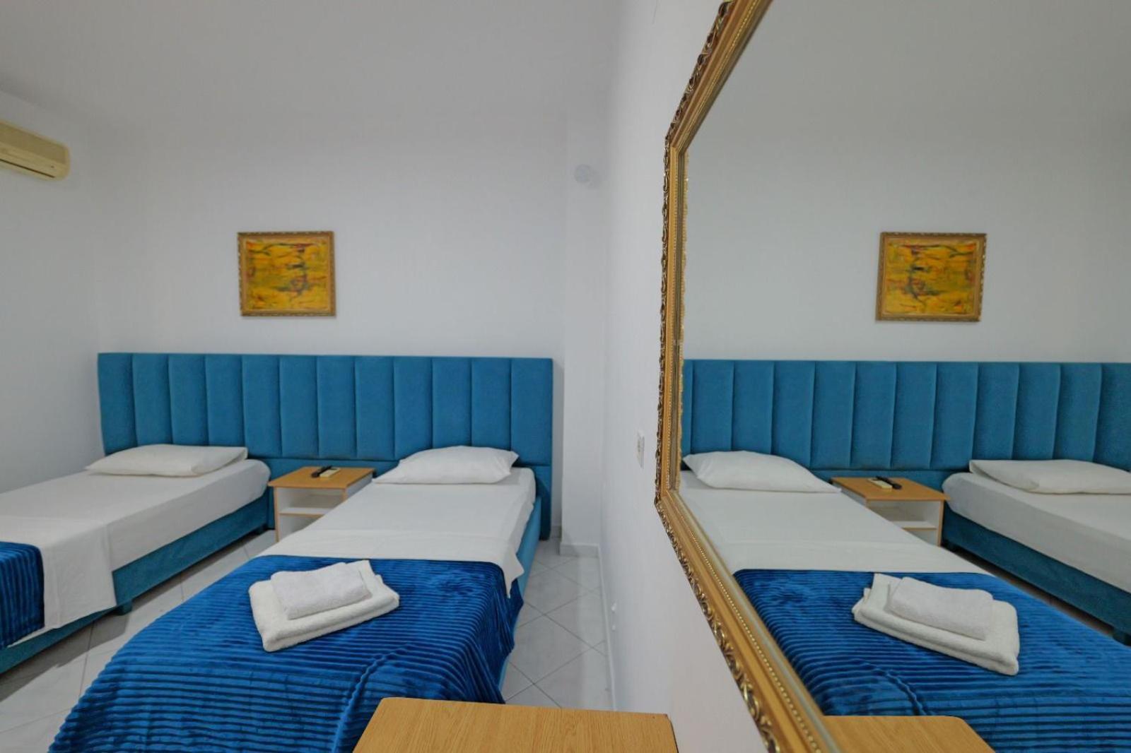 Hotel Eden Sarande Exterior photo