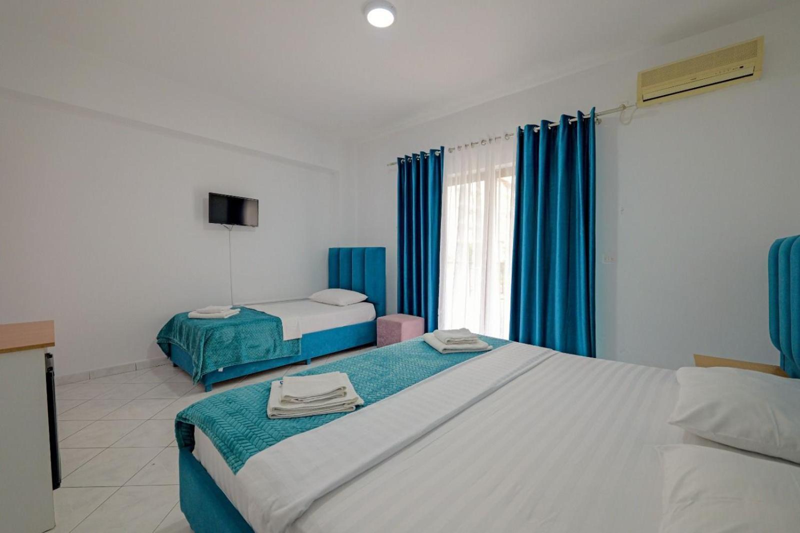 Hotel Eden Sarande Exterior photo